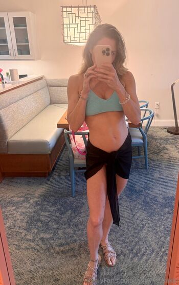 Haesicks / leaked private content