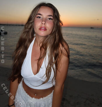 Karentahe desnuda leaked private content