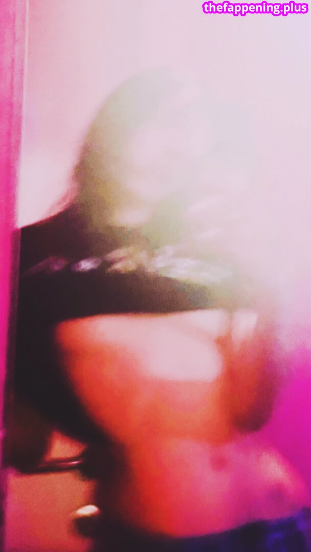 Hannahrayninja/ leaked private content